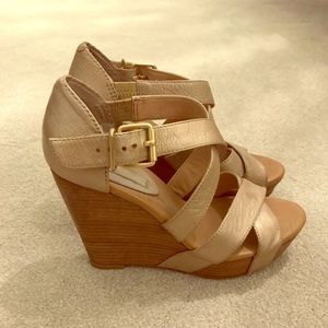 Banana Republic Gold Wedges